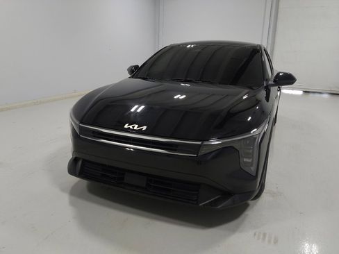Used 2025 Kia K4 FWD image 15