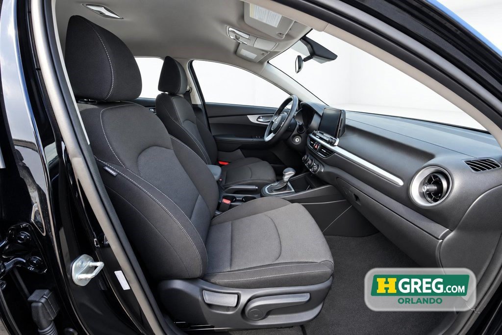 Used 2024 Kia Forte LX FWD image 11