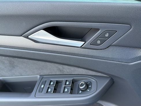 New 2026 Volkswagen GTI SE FWD image 20