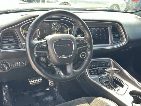 Used 2019 Dodge Challenger GT w/ Plus Package RWD image 10