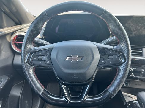 Used 2024 Chevrolet Trax RS w/ Driver Confidence Package FWD image 12