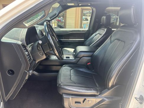 Used 2020 Ford Expedition Max Limited w/ Equipment Group 301A RWD image 9