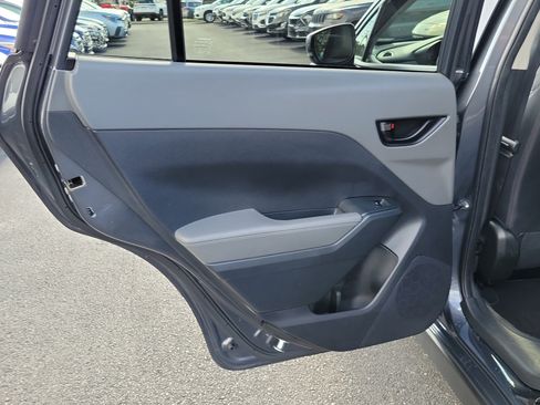 Certified 2024 Subaru Crosstrek 2.0i Premium AWD/4WD image 13