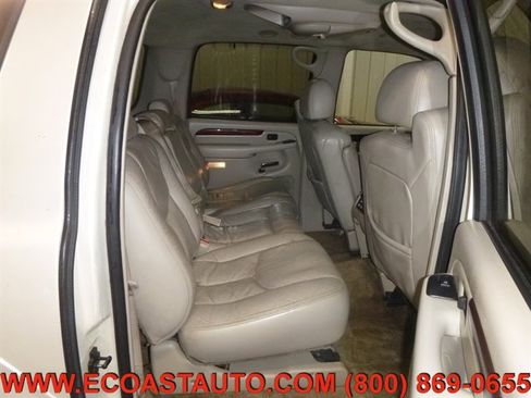 Used 2003 Cadillac Escalade ESV AWD image 13