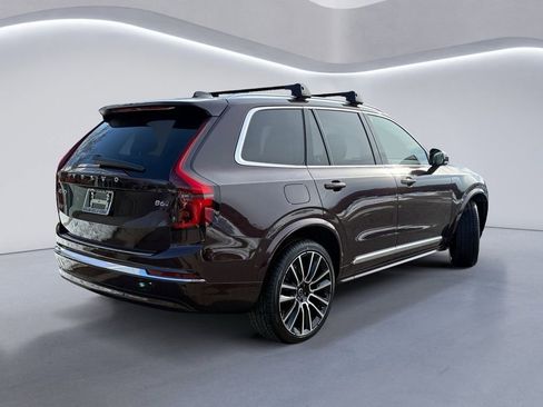 New 2026 Volvo XC90 B6 Plus w/ Protection Package Premier image 4