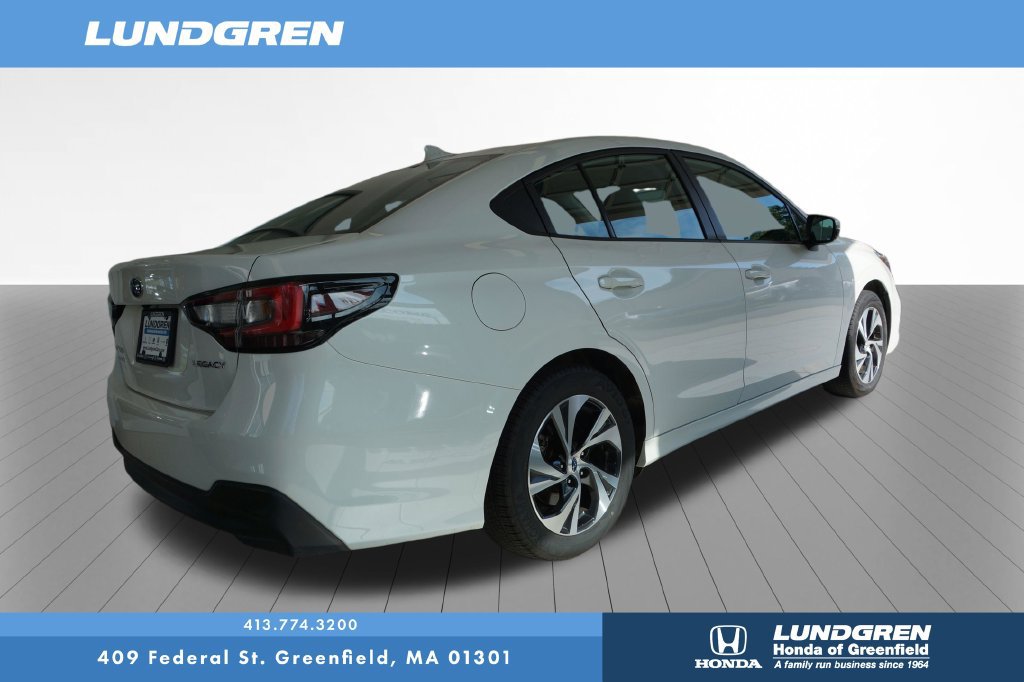 Used 2025 Subaru Legacy Premium AWD/4WD image 9