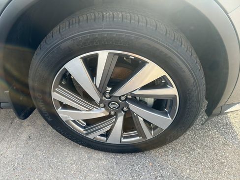 Used 2020 Nissan Murano SL w/ Cargo Package image 3