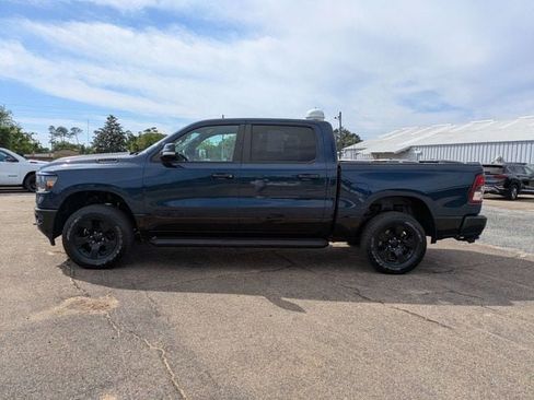Used 2022 RAM 1500 Big Horn AWD/4WD image 7