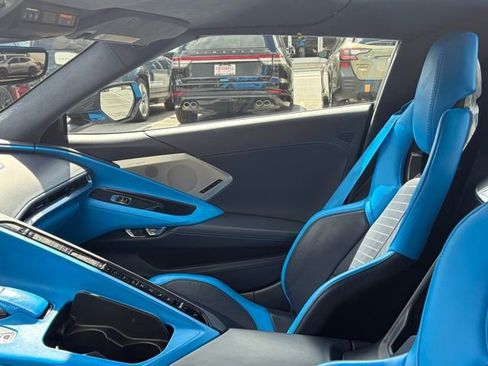 Used 2020 Chevrolet Corvette Stingray Premium Conv w/ 3LT Preferred Equipment Group image 42