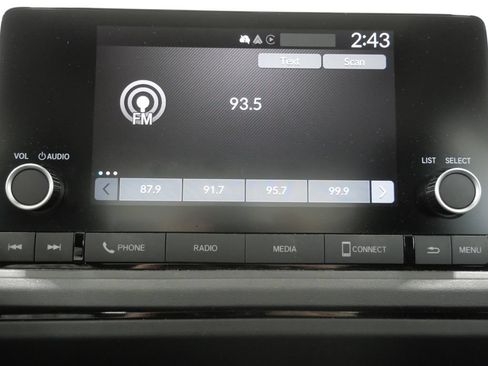 Used 2025 Honda Accord SE image 17