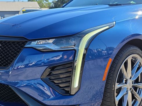 Used 2022 Cadillac CT4 V w/ Navigation Package image 6