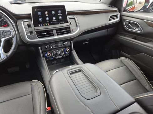 Used 2021 Chevrolet Tahoe Premier w/ Premium Package AWD/4WD image 35