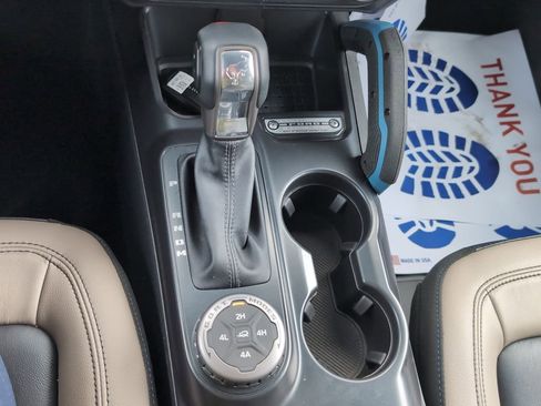 Used 2024 Ford Bronco Wildtrak image 21