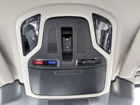 Used 2025 Subaru Outback Onyx Edition image 27