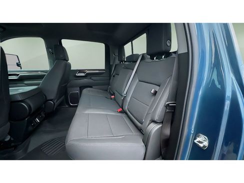 New 2026 Chevrolet Silverado 3500 LT w/ Trail Boss Package image 28