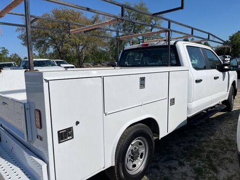 Used 2024 Ford F250 XL RWD image 6