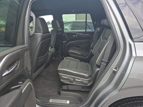 Used 2022 Cadillac Escalade Sport w/ Touring Package image 5