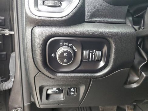 Used 2022 RAM 1500 Laramie w/ Sport Appearance Package image 31