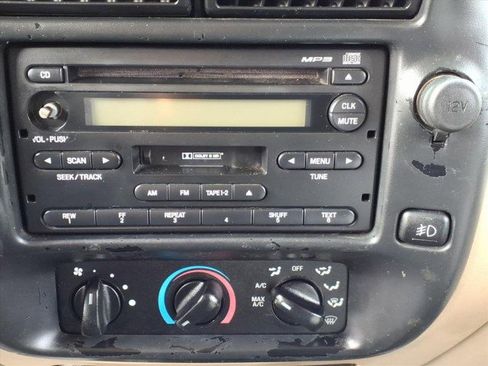 Used 2004 Ford Ranger Edge image 11