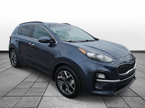 Used 2022 Kia Sportage EX w/ EX Technology Package FWD image 3