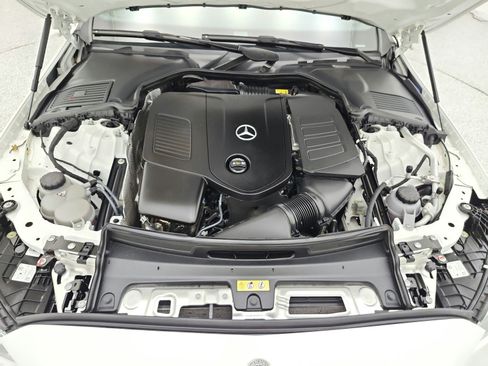Used 2023 Mercedes-Benz C 300 Sedan image 17