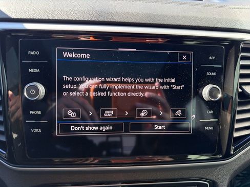 Certified 2023 Volkswagen Atlas Cross Sport SE w/ Panoramic Sunroof Package image 21