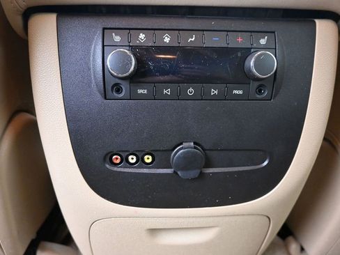 Used 2014 GMC Yukon Denali AWD/4WD image 14
