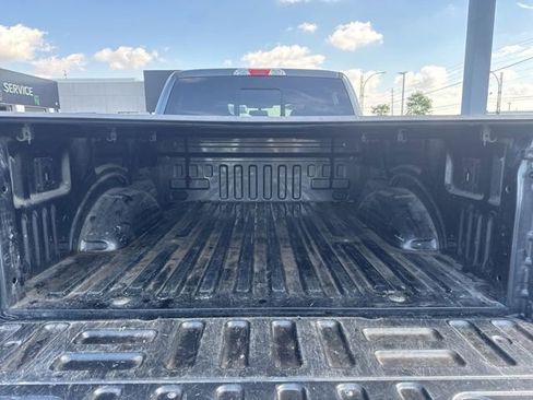 Used 2020 Ford F150 XLT w/ Equipment Group 302A Luxury AWD/4WD image 19