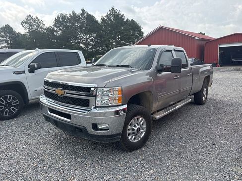Used 2012 Chevrolet Silverado 3500 LTZ w/ LTZ Plus Package AWD/4WD image 7