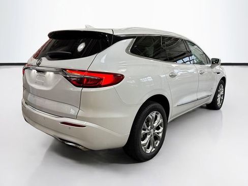 Used 2020 Buick Enclave Avenir w/ Avenir Technology Package image 6
