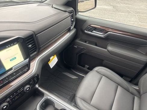 New 2026 Chevrolet Silverado 1500 RST w/ Convenience Package II AWD/4WD image 12
