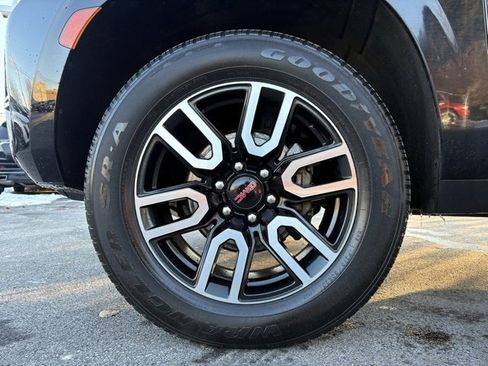 Used 2021 GMC Yukon AT4 w/ Rear Media and Nav Package image 14