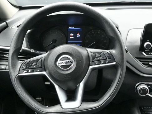 Used 2021 Nissan Altima 2.5 S image 16