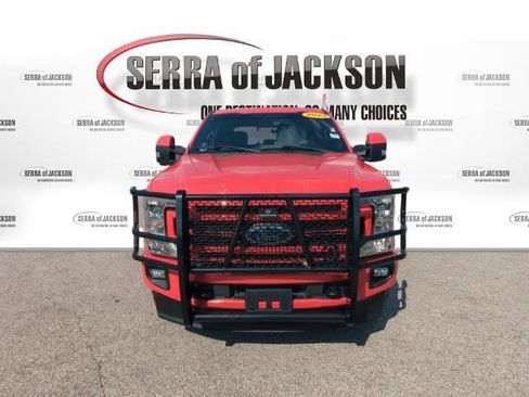 Used 2022 Ford F250 Lariat AWD/4WD image 3