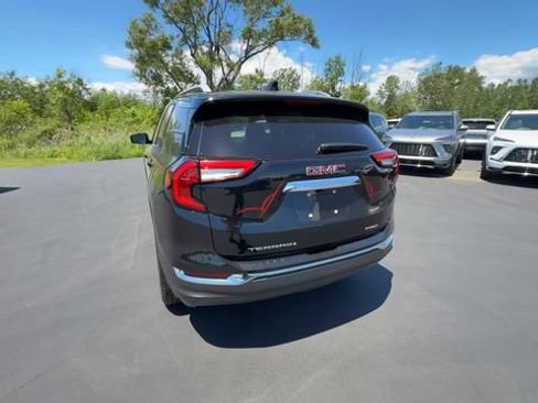Certified 2024 GMC Terrain SLT AWD/4WD image 7