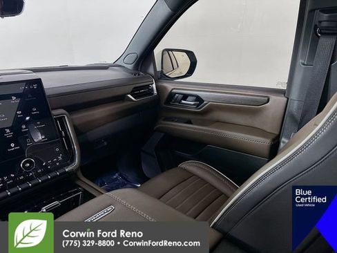 Used 2025 GMC Yukon Denali Ultimate image 28