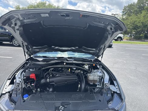 Used 2025 Ford Mustang Premium RWD image 30