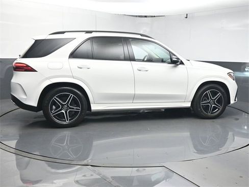 Used 2024 Mercedes-Benz GLE 350 4MATIC image 9