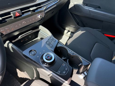 New 2026 Kia Sportage S image 13