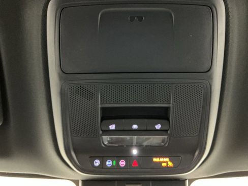 New 2026 Chevrolet Traverse Z71 w/ Enhanced Driving Package AWD/4WD image 19