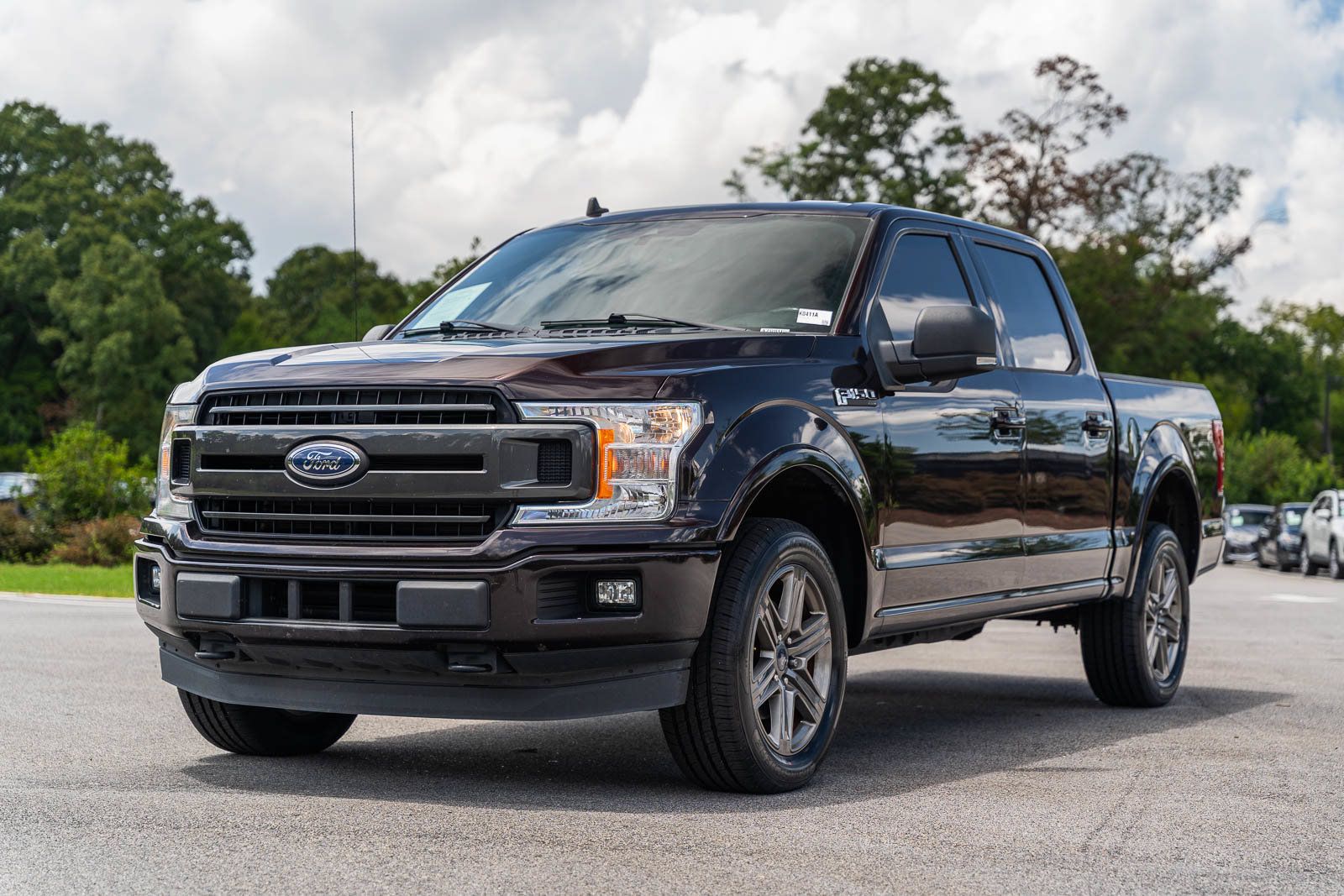 Used 2020 Ford F150 XLT w/ Equipment Group 302A Luxury AWD/4WD image 3