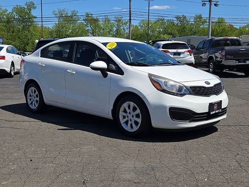 Used 2014 Kia Rio LX FWD image 4