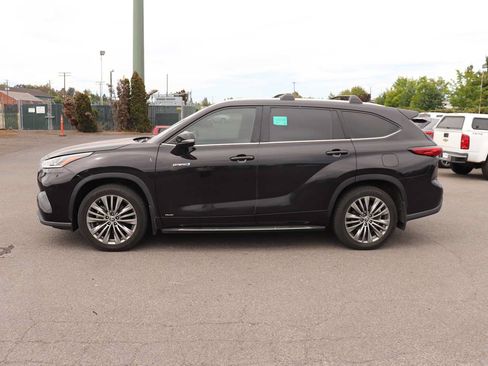 Used 2020 Toyota Highlander Platinum AWD/4WD image 8