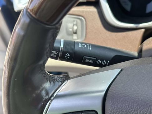 Used 2010 Cadillac SRX Performance FWD image 21