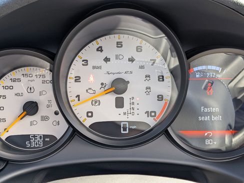 Certified 2025 Porsche 718 Boxster Spyder RS image 17