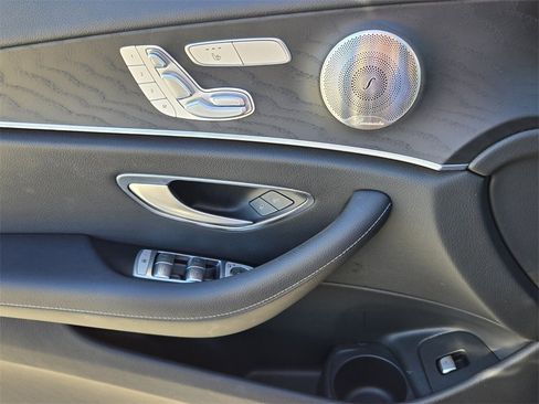 Used 2022 Mercedes-Benz E 350 4MATIC Sedan image 29