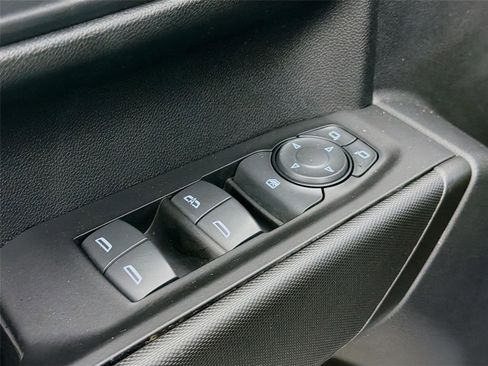 Used 2022 Chevrolet Silverado 1500 Custom Trail Boss AWD/4WD image 18