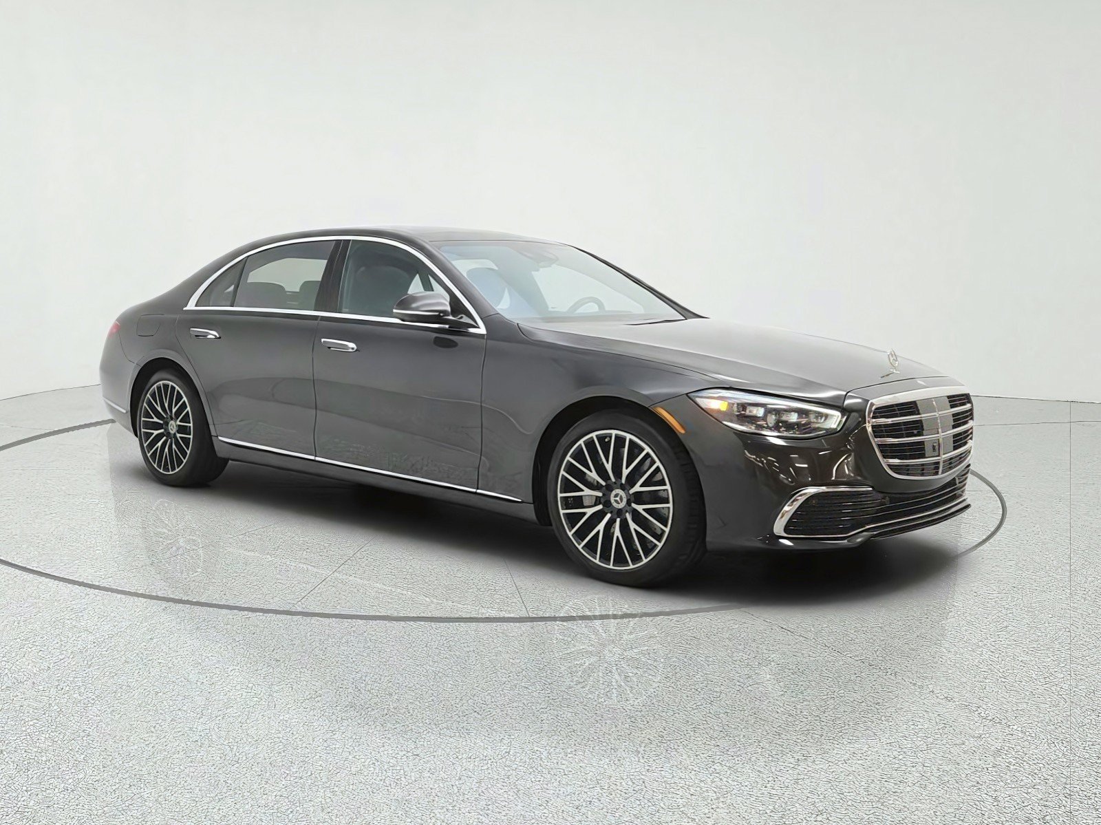 Certified 2023 Mercedes-Benz S 500 4MATIC image 3