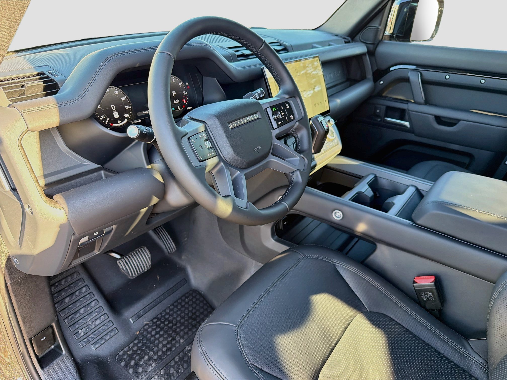 New 2026 Land Rover Defender 110 X-Dynamic SE AWD/4WD image 25