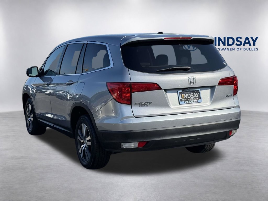 Used 2017 Honda Pilot EX-L image 4